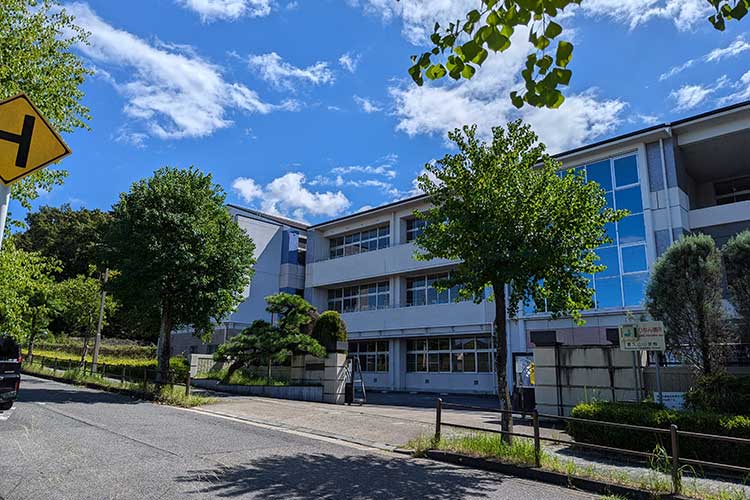 香久山小学校区